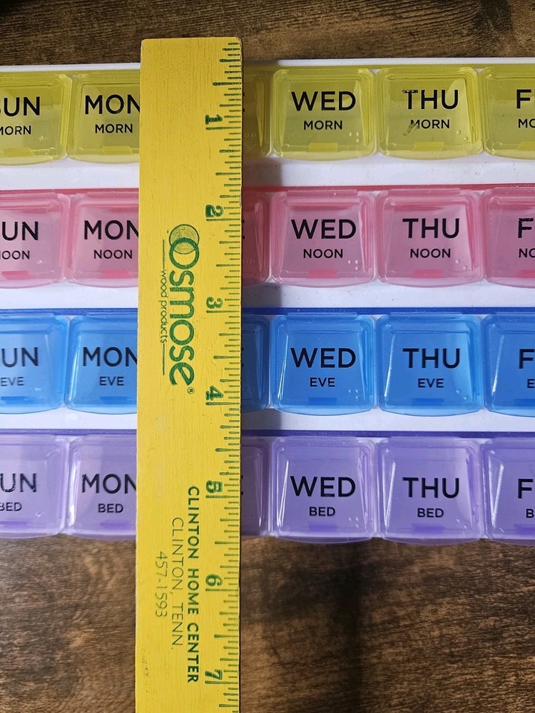 Equate 4-a-Day Pill Planner, 1 Week, 8.5"