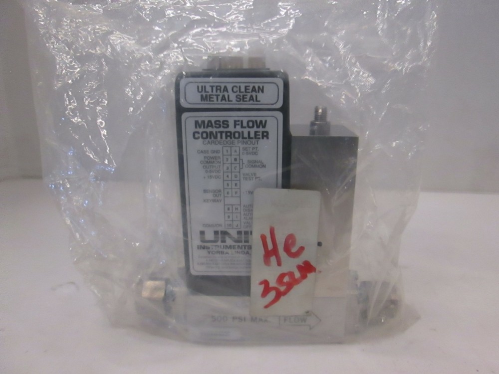 Unit UFC-1160A, Mass Flow Controller, 3 SLM, He, Used