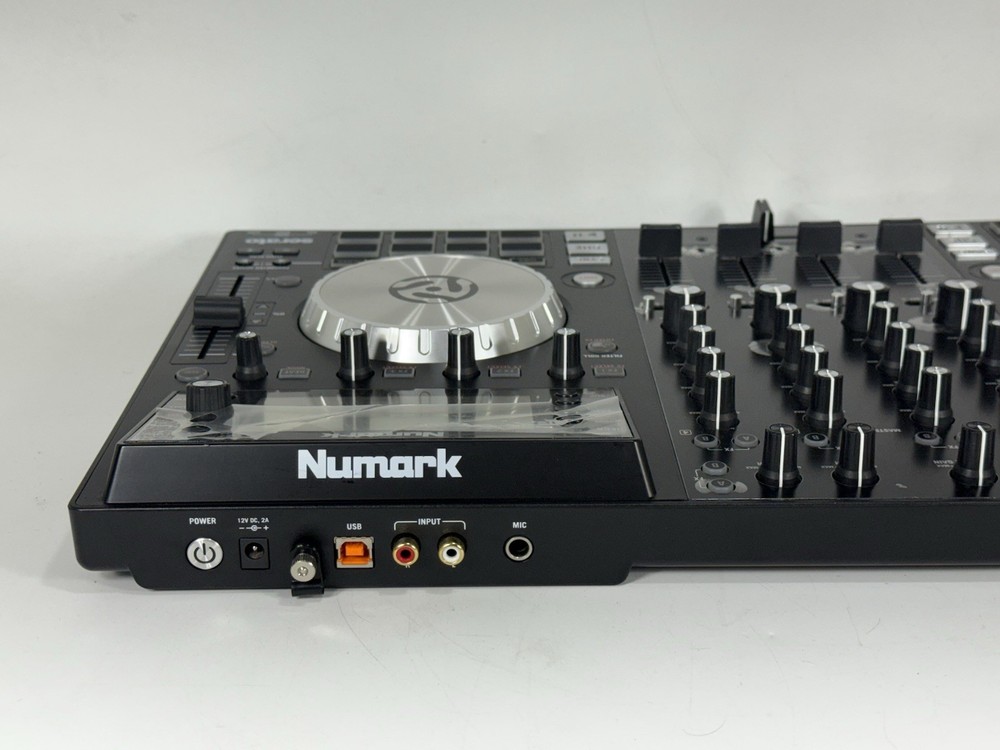Numark NV 4-Channel Dual-Display Serato DJ Controller - Tested / Working