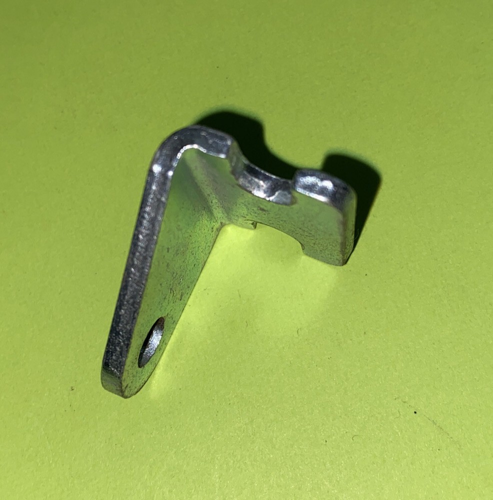 *NOS* 16550-UNIVERSAL-BIMBA MOUNTING BRACKET-FREE SHIPPING*