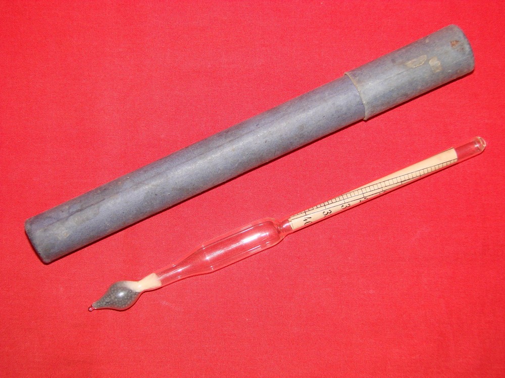 Old Syrup Scale with Case