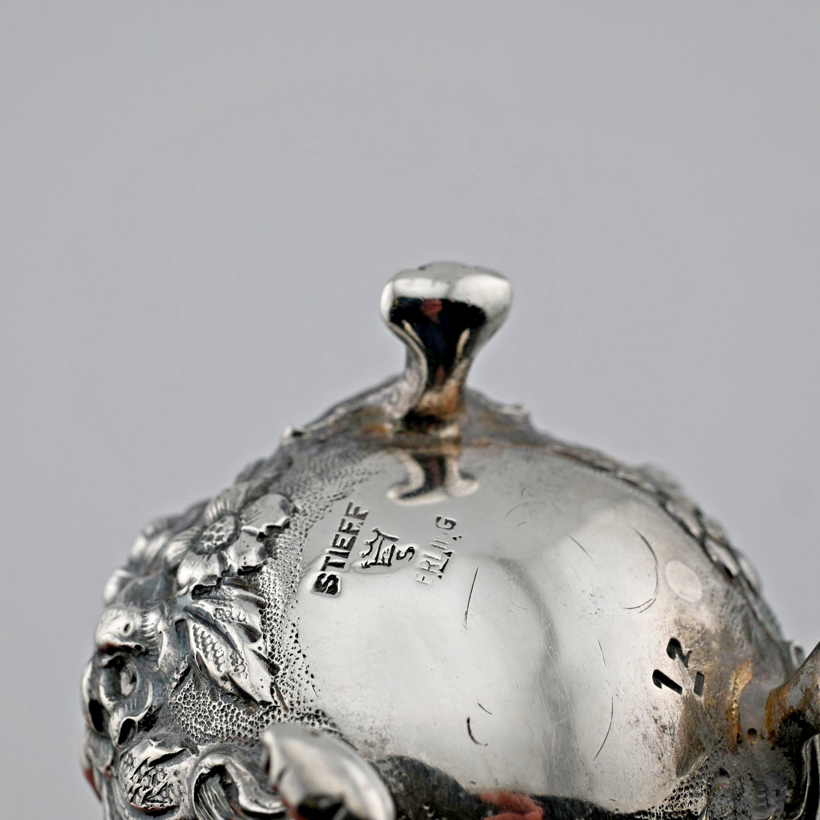 Early Sterling Silver Stieff pepper Shaker Stieff Rose Balitmore ~no mono