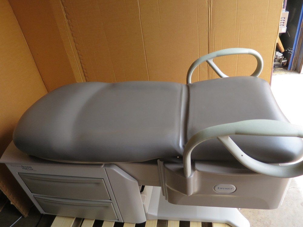 #2 Brewer Access High-Low Power Back Exam Table