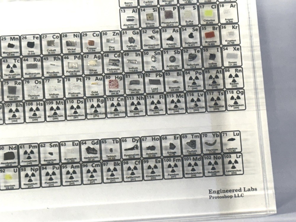 Engineered Labs Heritage Periodic Table Collector's Edition 85 Elements