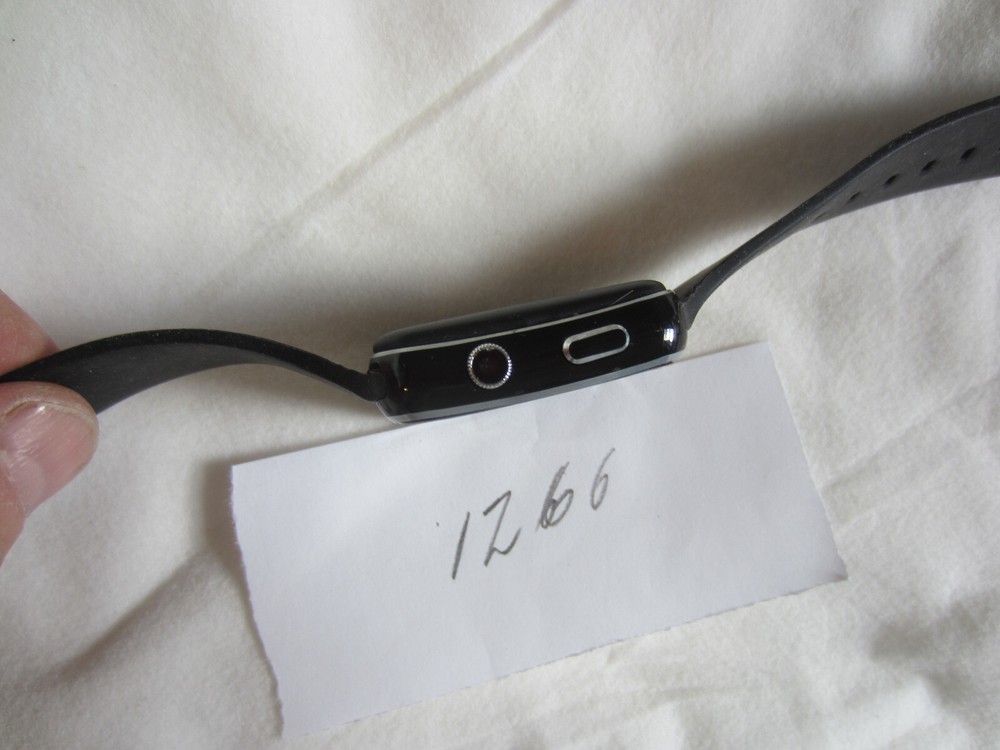 SMART WATCH / WORKS / GOOD WORKING CONDITION / NEW