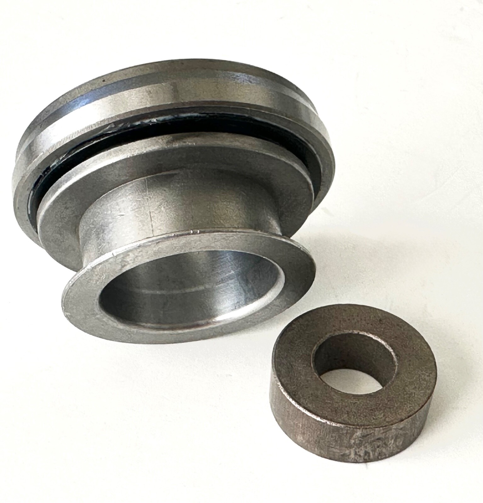 McLeod CLUTCH RELEASE THROWOUT BEARING 1986-2004 FORD MUSTANG 3.8L 3.9L 4.6L 5.0