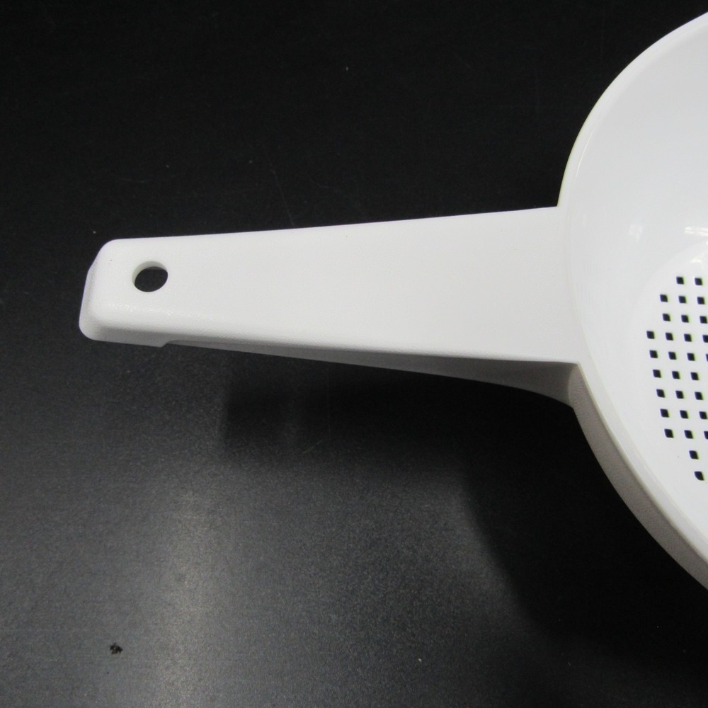 Vintage Tupperware Small White Colander Strainer 1 quart 1200