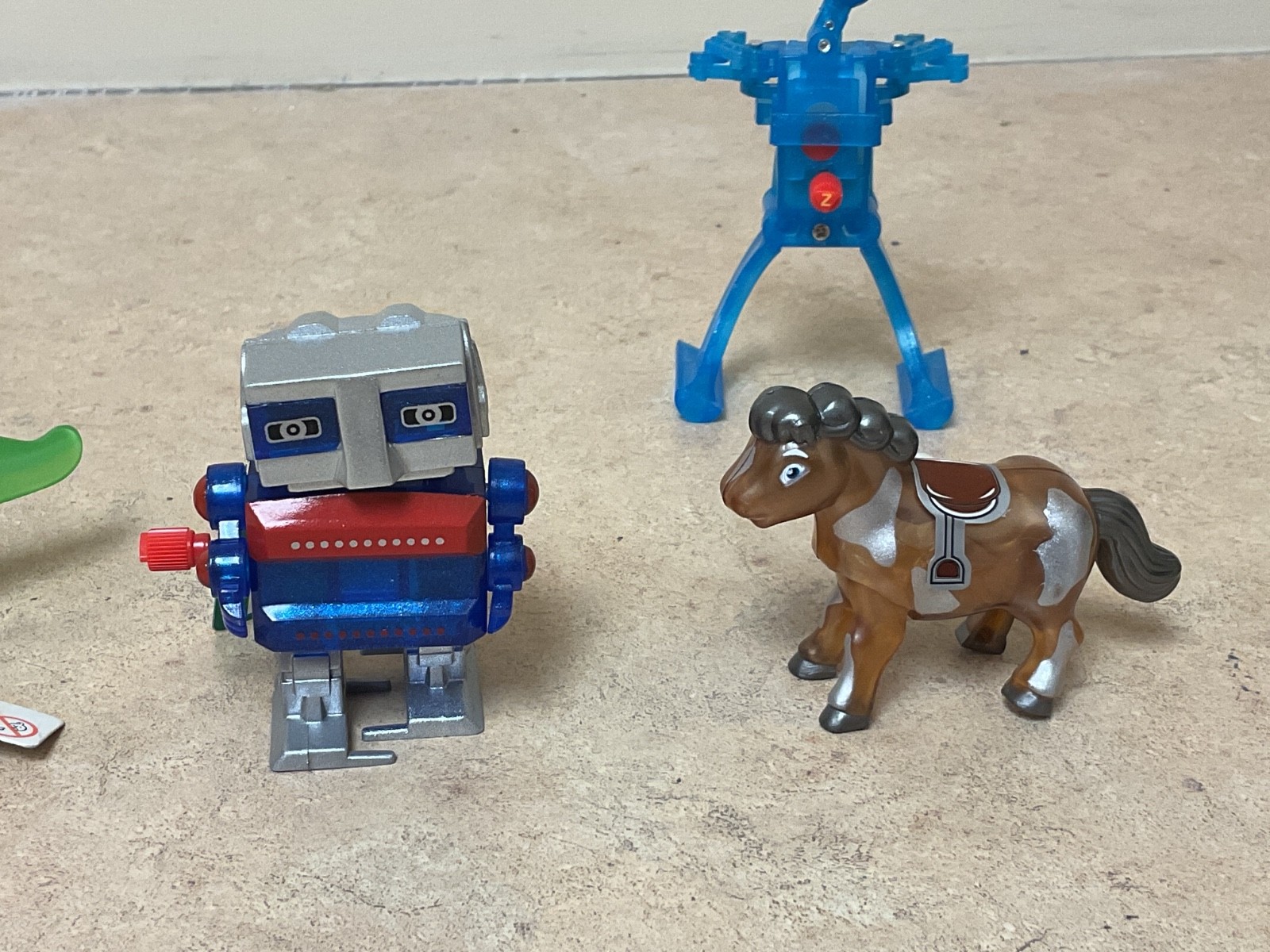 Z Wind Ups Max, horse, robot, alligator, frog crab Windup Toys lot of 6