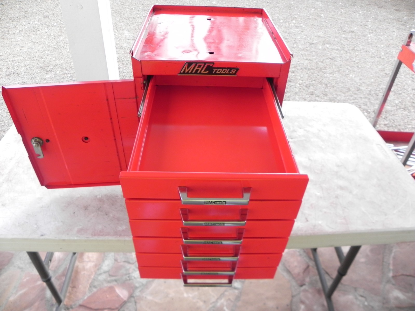 Vintage Mac Tools MB302 H3 6 Drawer Mini Side Cabinet Red USA 2 Keys (NICE)