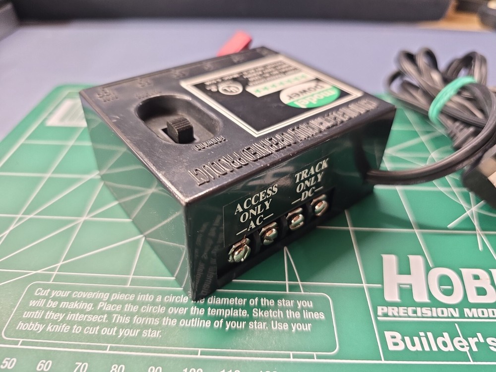 Model Power HO Train Transformer RL-1250 with Forward-Reverse Direction Control