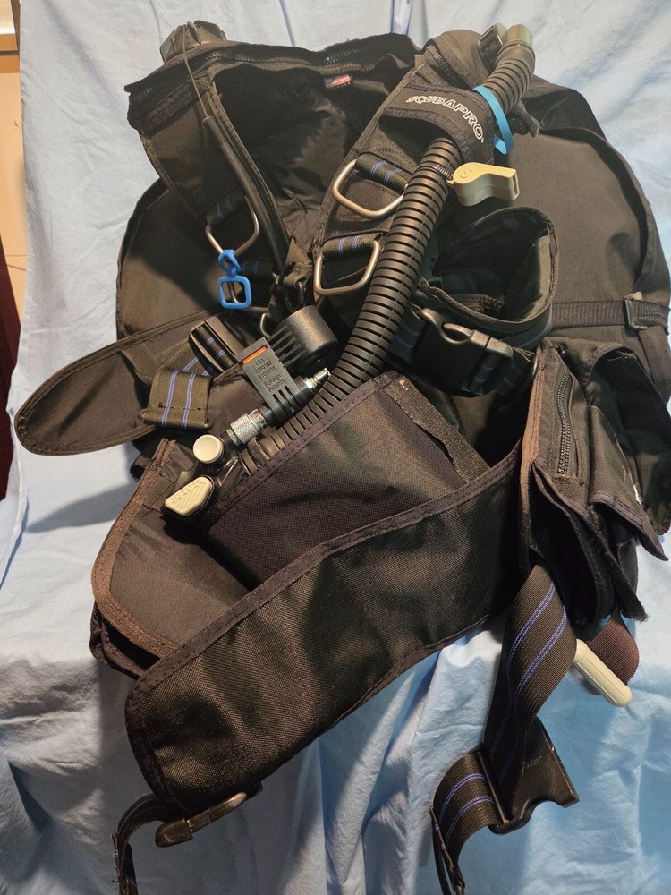 ScubaPro Seahawk Buoyancy Compensator, Excellent Condition
