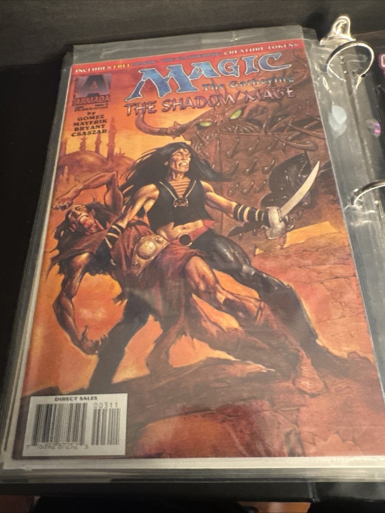 Comic Book Storage Binder With 11 Comics