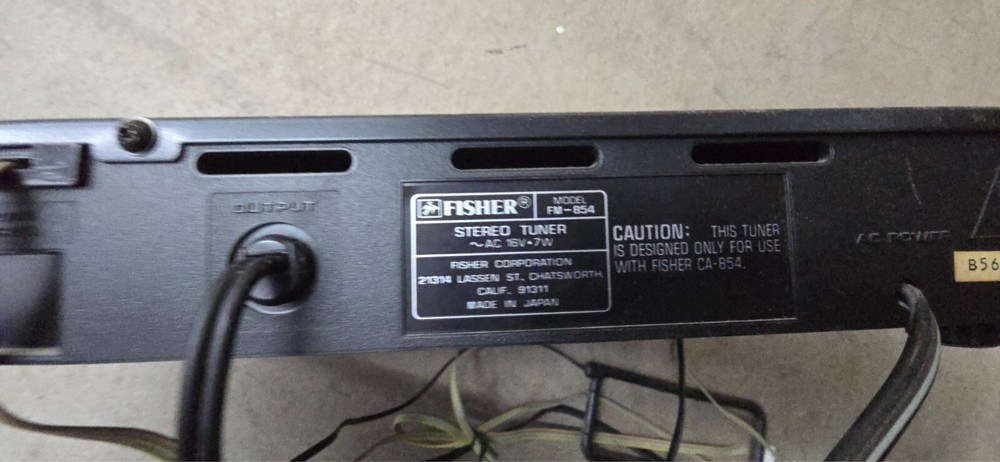 Fisher FM-854 Stereo Tuner