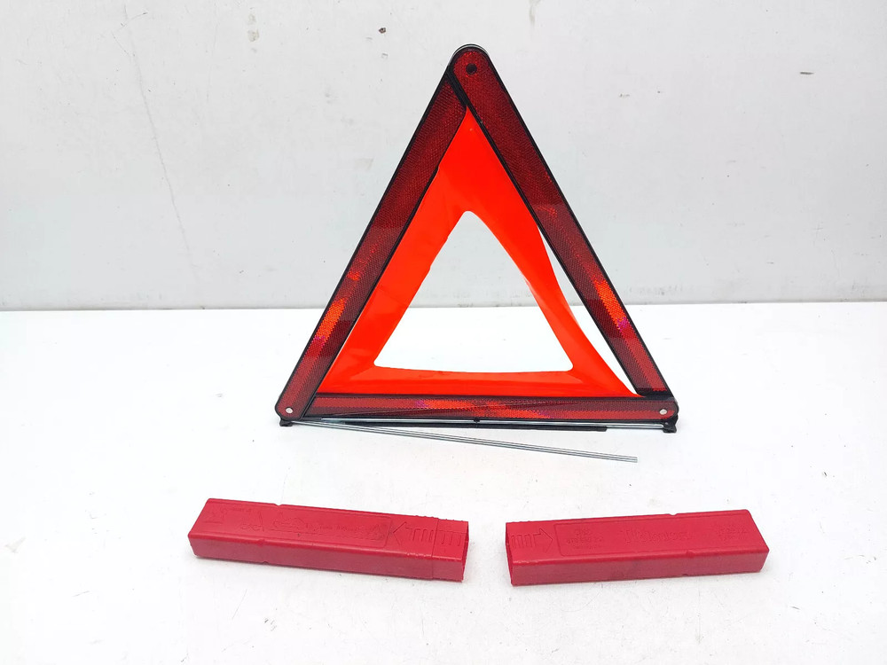 AUDI A5 8T 2008 WARNING EMERGENCY BREAKDOWN TRIANGLE 8T0860251