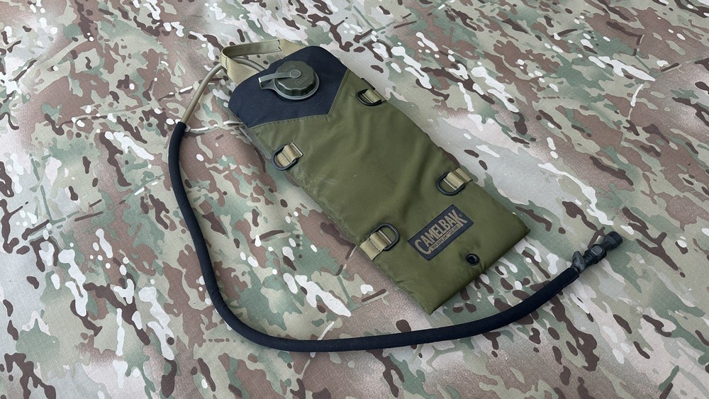 CamelBak Maximum Gear 100oz Hydration Pack Storm Green & Black