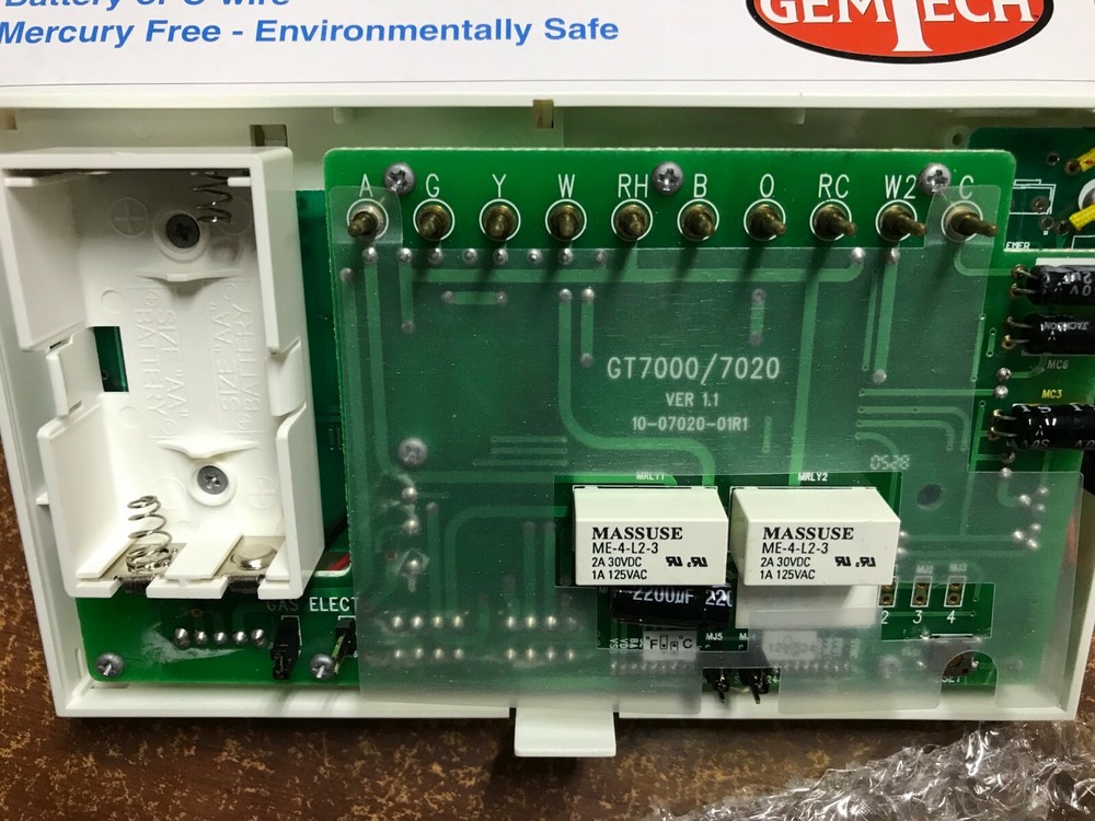 GT7000 7 DAY PROGRAMMABLE SINGLE STAGE 1 HEAT / 1 COOL