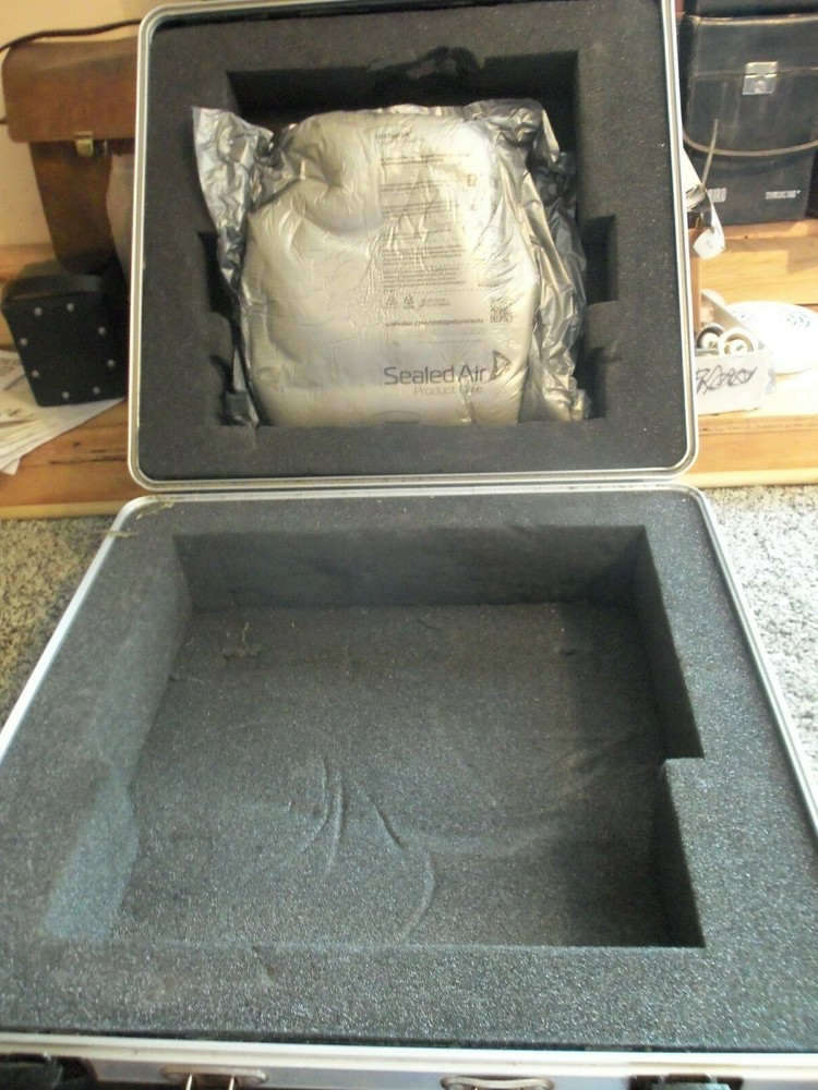 BIRD 4421 HARD CASE FOR WATTMETER & ELEMENTS
