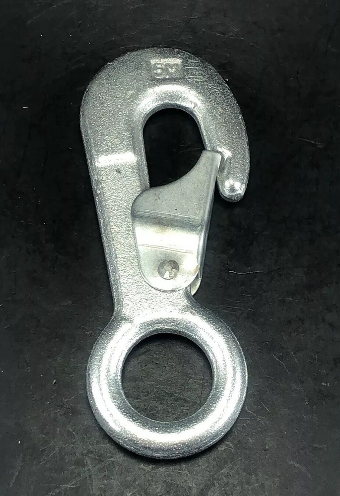 Lifting Snap Hook  (Round Eyed)