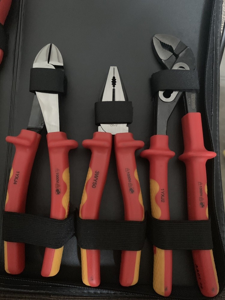 Westward 1YXJ6 7pc Insulated Tool Set