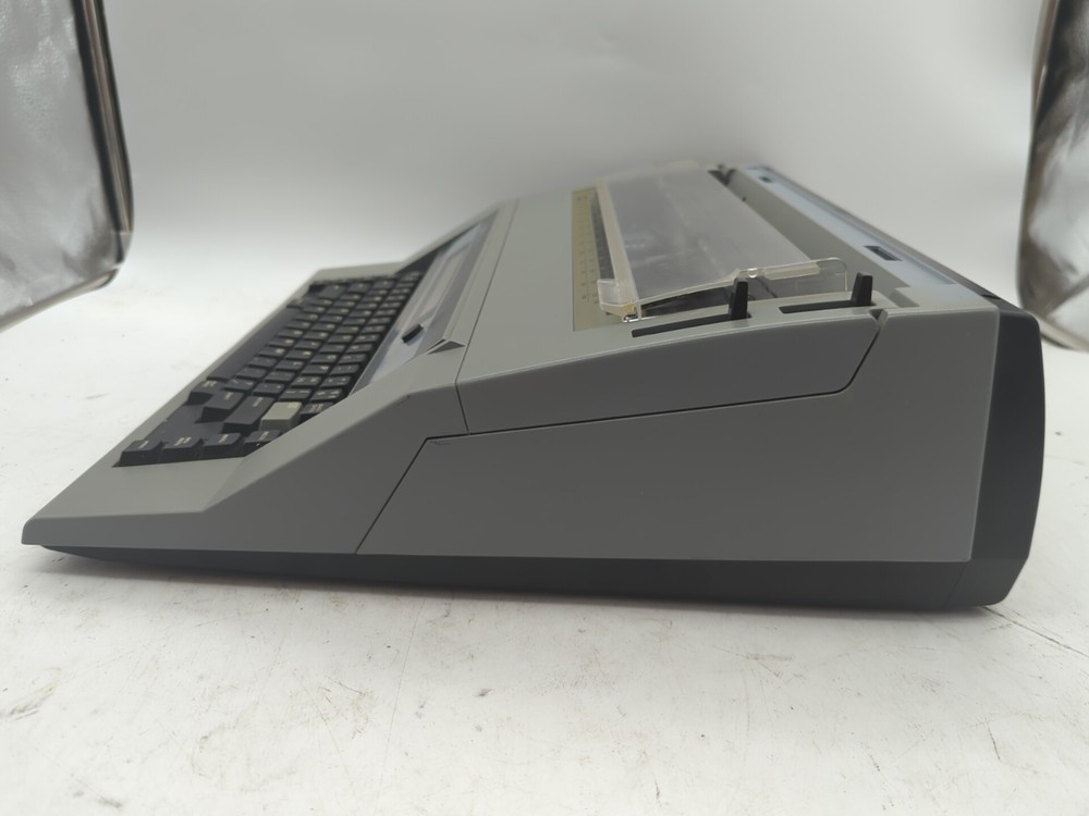 Swintec 640 Electronic Typewriter - Tested