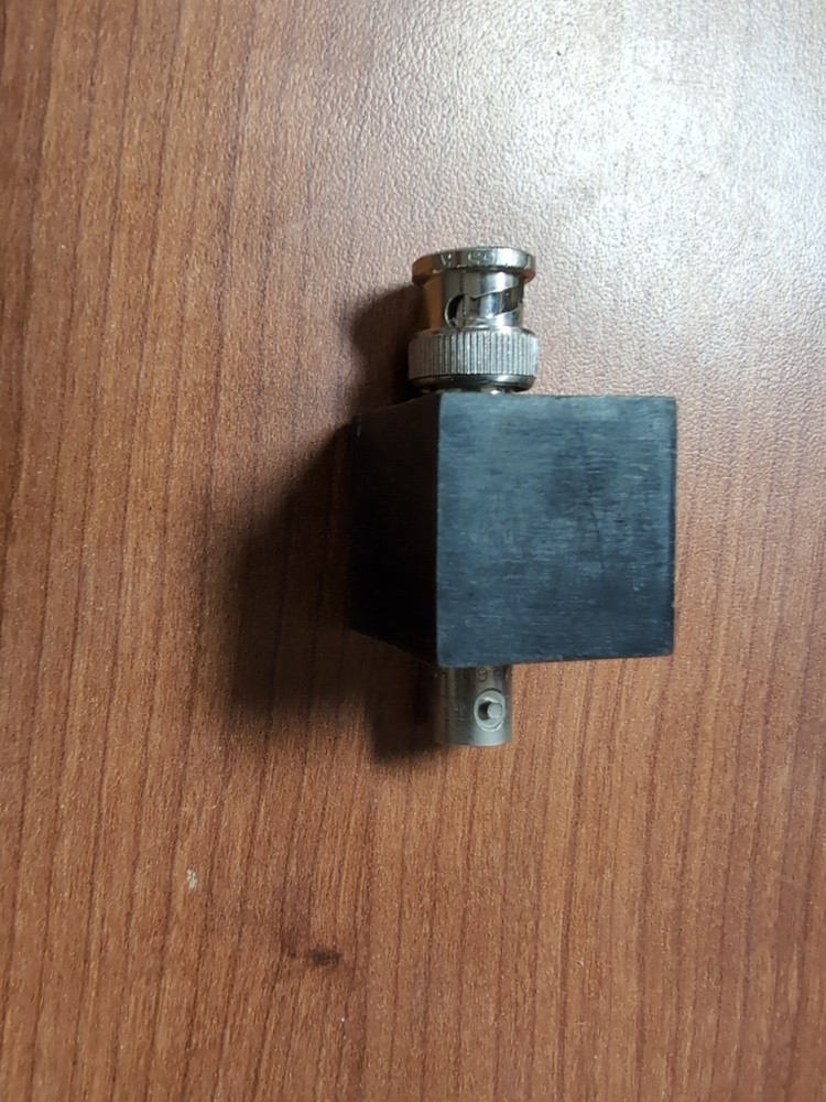 Deerfield Lab Isolation Transformer 50 Ohm Model 183