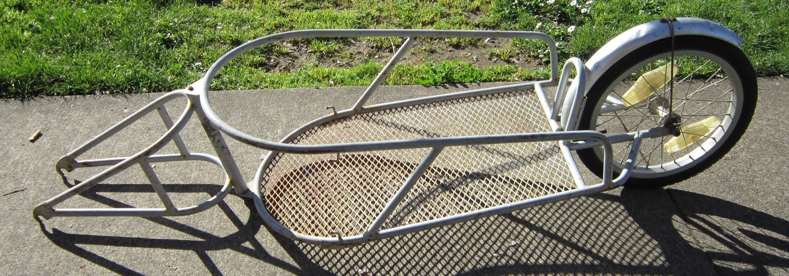 Vintage BOB Yak BICYCLE All-Metal CARGO TRAILER Single Wheel