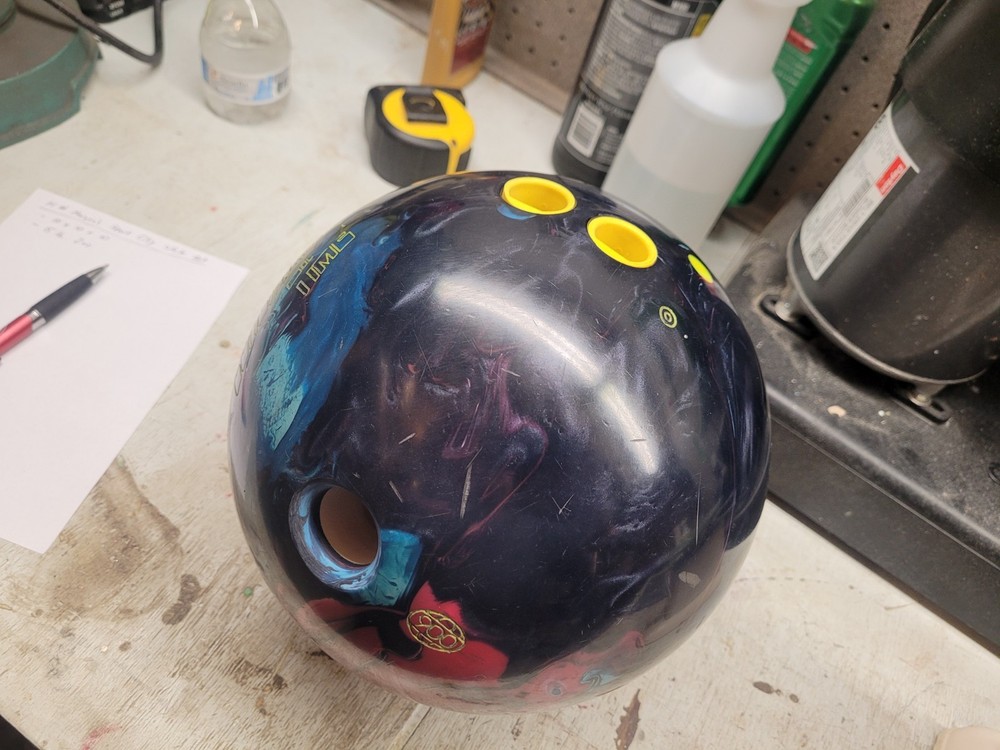 15# 900 Global, Space Time Continuum Bowling Ball