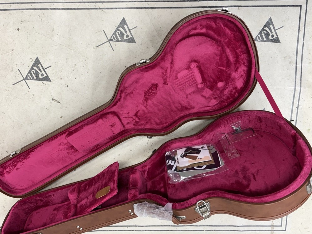 Epiphone Les Paul Inspired Guitar Hardshell Case Brown