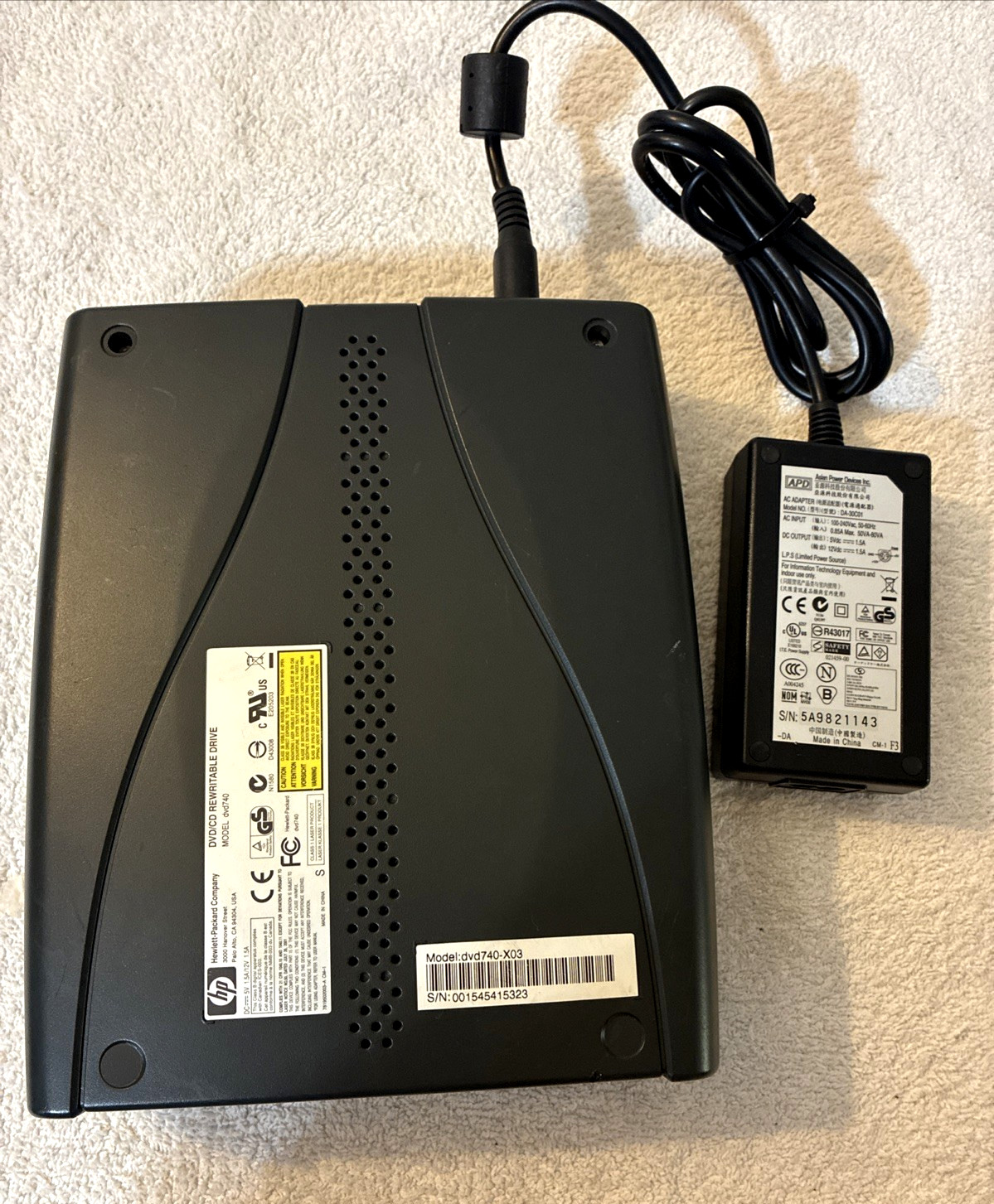 HP DVD-740 External DVD CD RW Writer LightScribe w/ Charger Very Good!