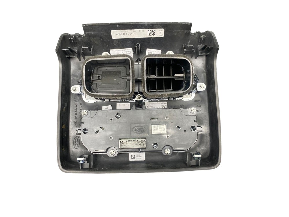 2018-2022 RANGE ROVER L405 REAR CONSOLE A/C CLIMATE CONTROL PANEL W/ TRIM & VENT
