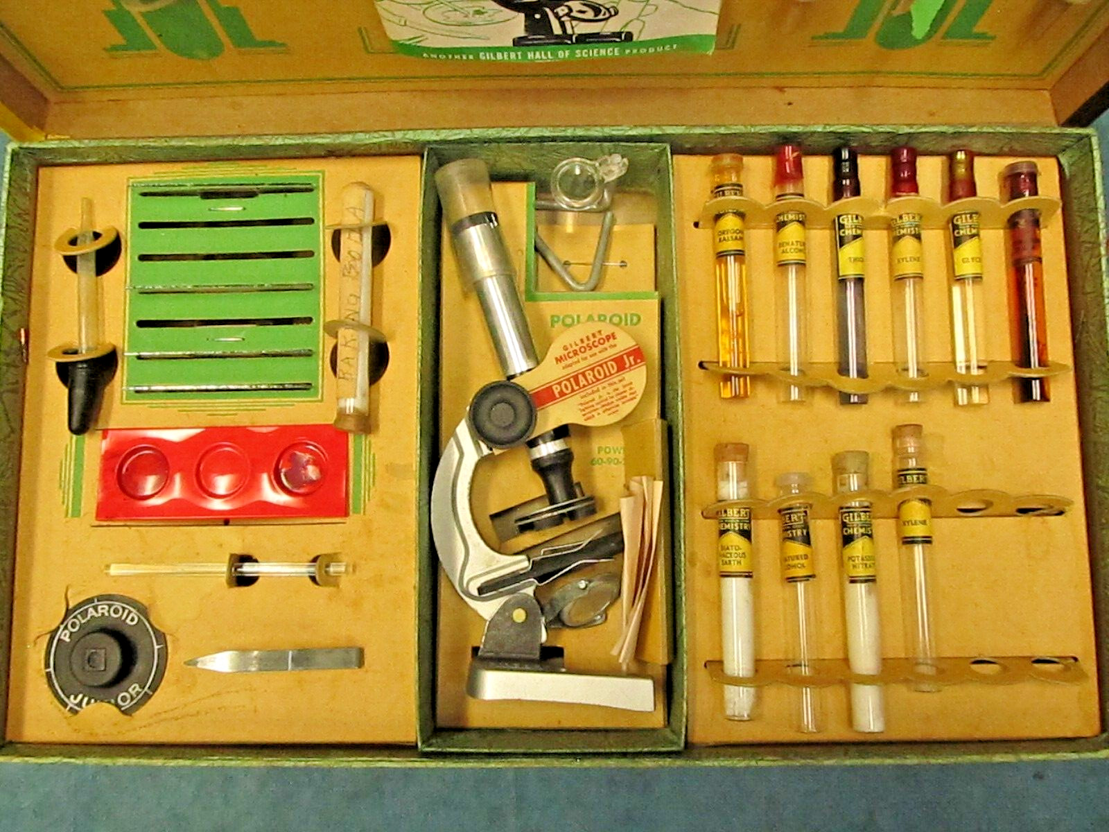 Vintage '38 Gilbert No.8 microscope set with Polaroid jr