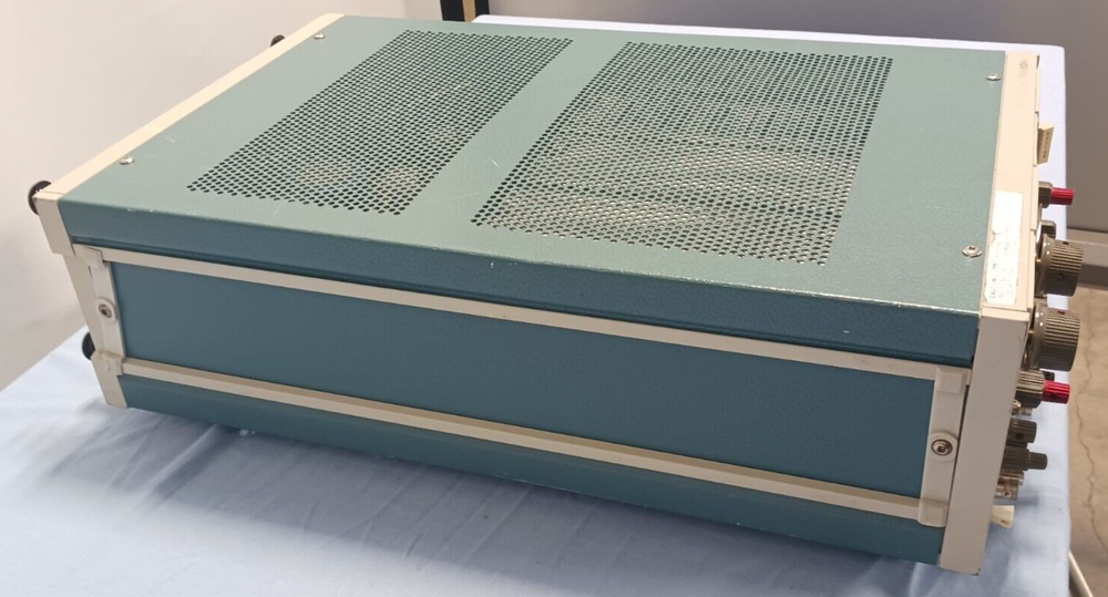 Tektronix TM 504 Unit w/ 2x FG 501 Function Generator, DM 502, DC 504 Modules