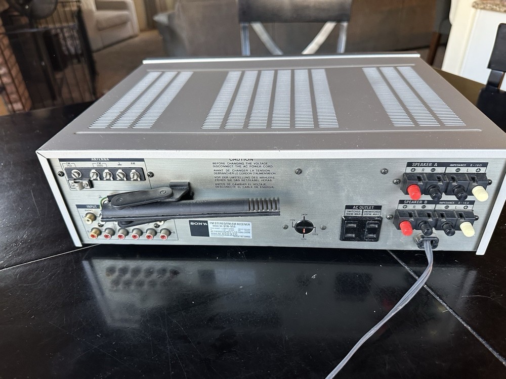 Sony STR-V55 Stereo Amplifier AM/FM Receiver - Tested Working