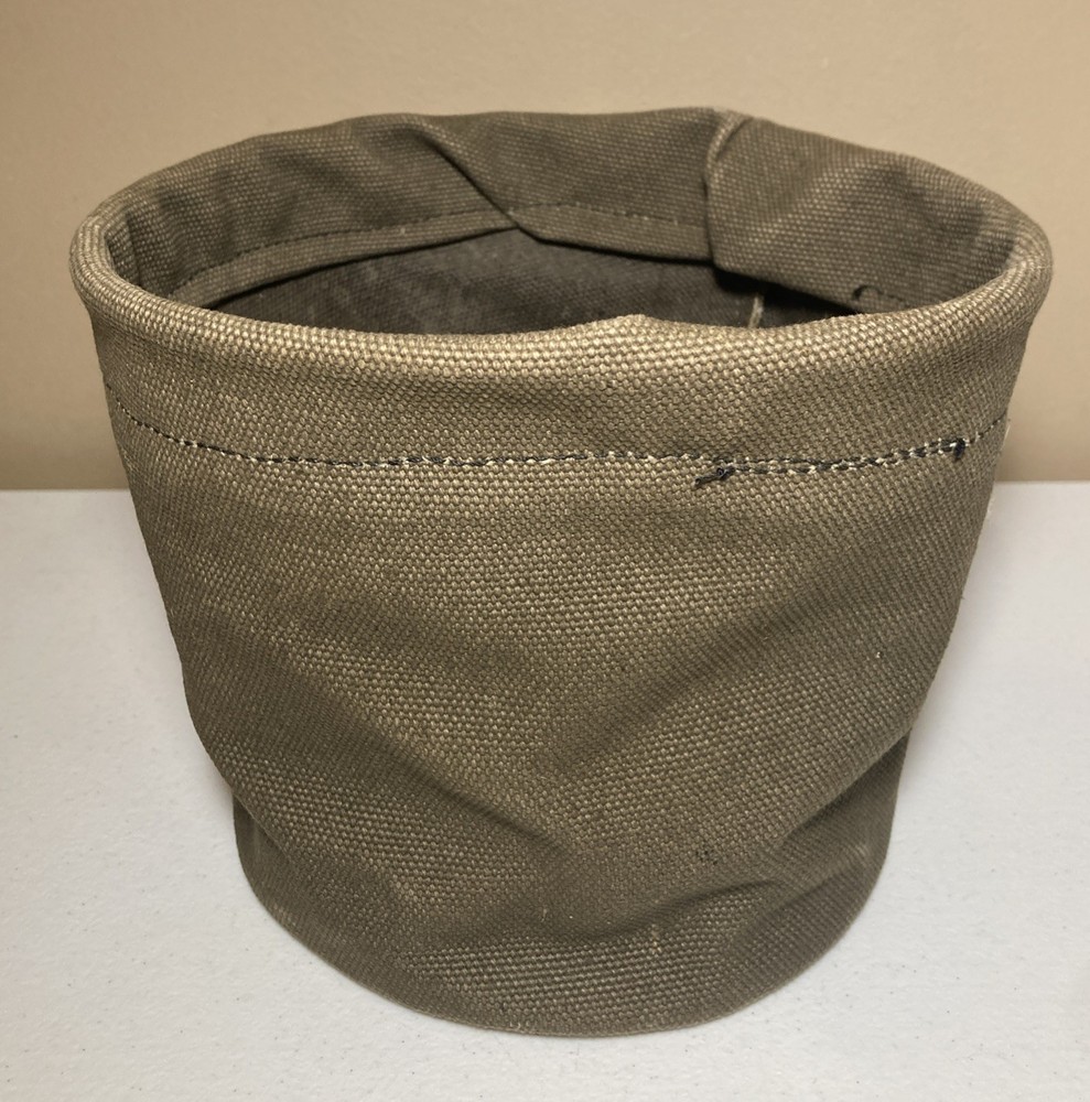 Vintage US WW2 Military Collapsible Small Canvas Bucket Container