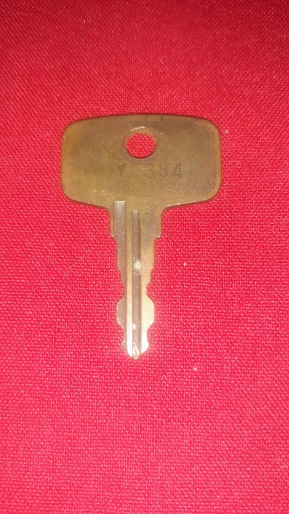 Snap on toolbox key Y384 Snap-On