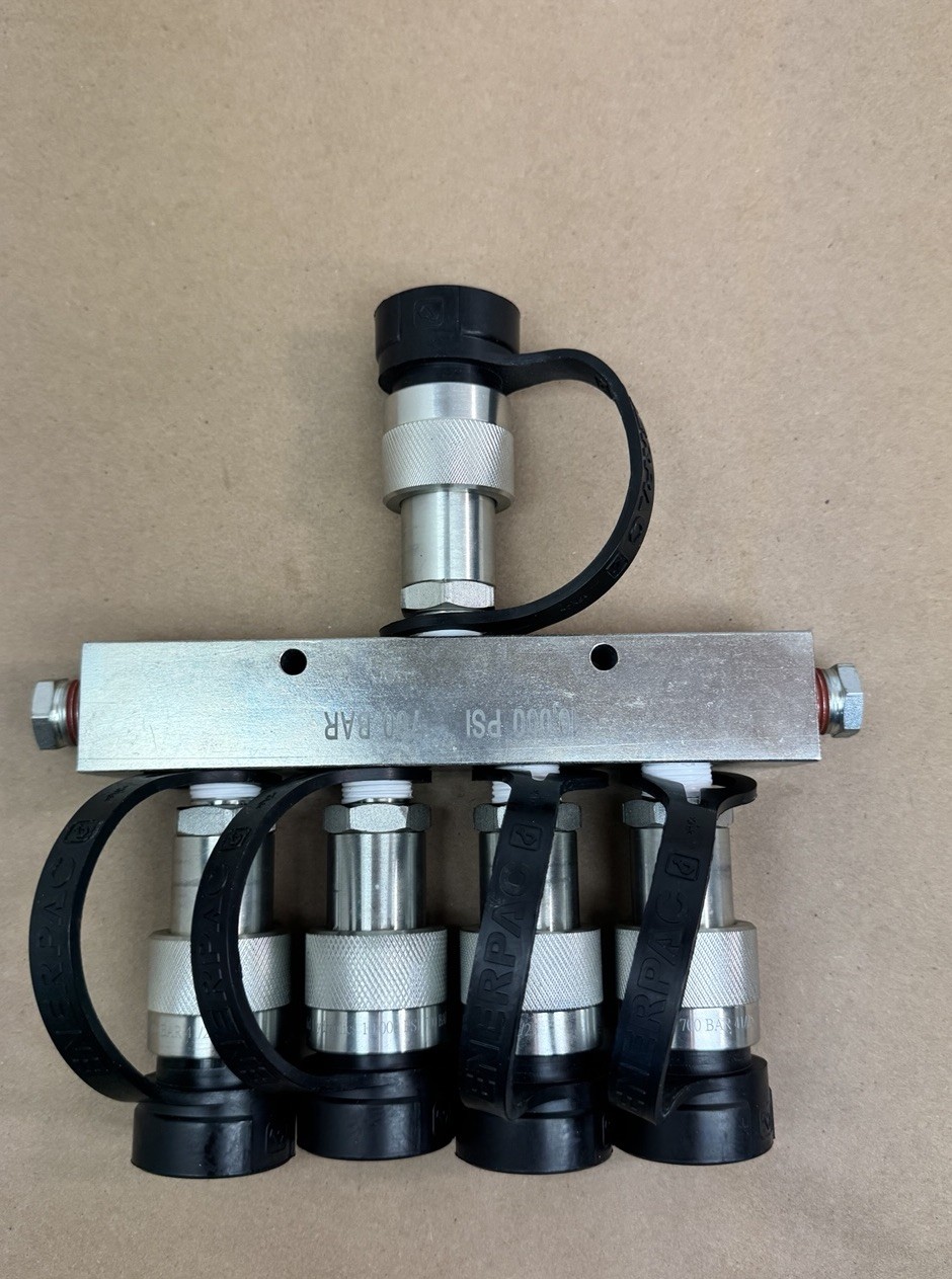RokSolid RS A64 MANIFOLD Hydraulic CR400 Couplers 10,000 PSI 7 Port BVA CM7