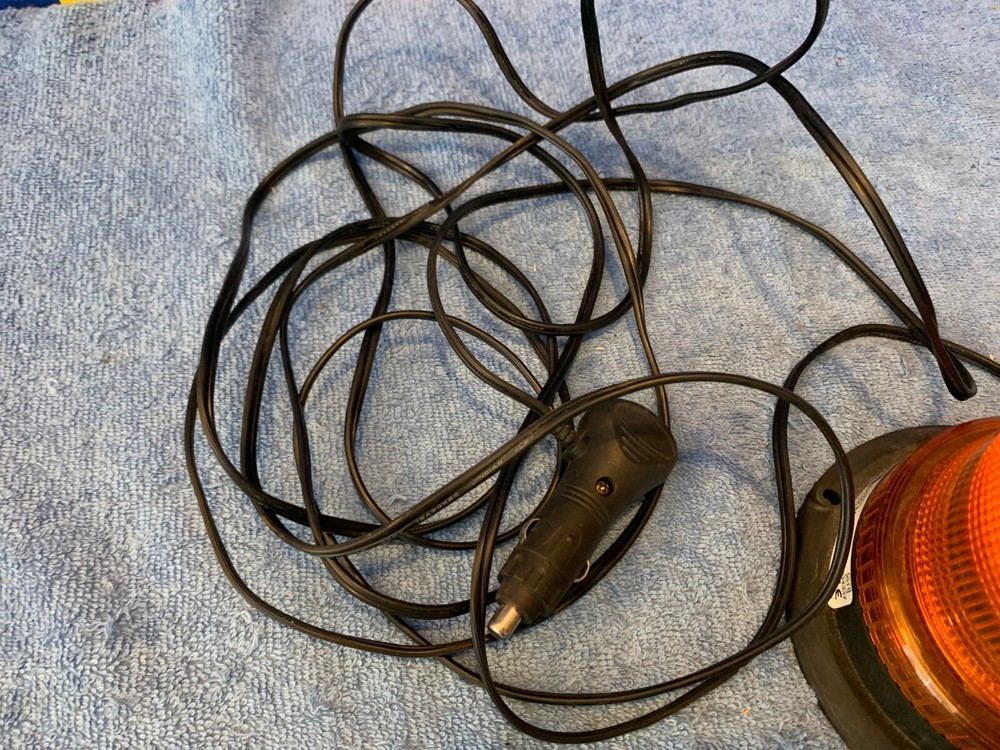 Ecco 6410-MG Strobe Beacon Amber VDC Light