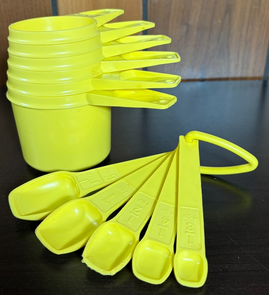 Vtg Daffodil Yellow Tupperware Measuring Cups (6) and Spoons Sets (5) - EUC