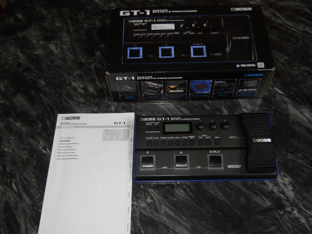 BOSS GT-1 Guitar Multi-Effects Processor