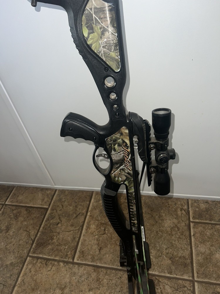 Barnett Jackal Crossbow