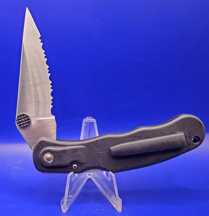 SHARP EAGLE 4 3/4" LOCKBACK KNIFE JY-7009S