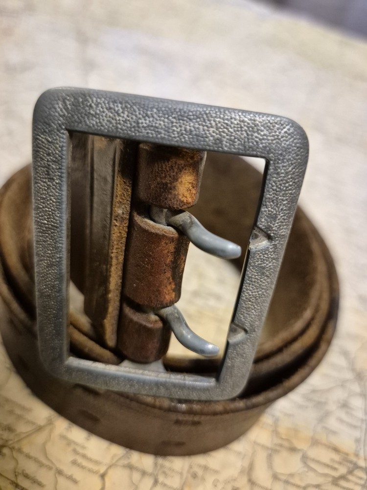 WW2 Genuine German Wehrmacht Officer Belt brown leather, 110cm long, good cond