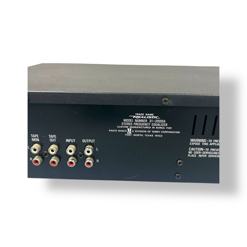 Realistic Vtg Wide Range Stereo Frequency Equalizer 31-2000A w/ Box Powers On
