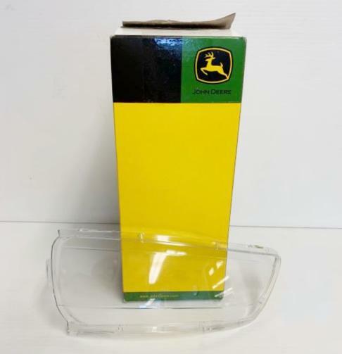 M152333 John Deere OEM Lens
