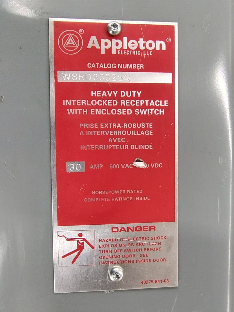 APPLETON WSRD3352SQ Fused Interlocked Receptacle 600VAC 30A
