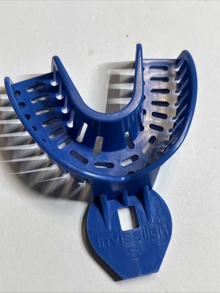 Invisalign Impression Tray Lower Small #1