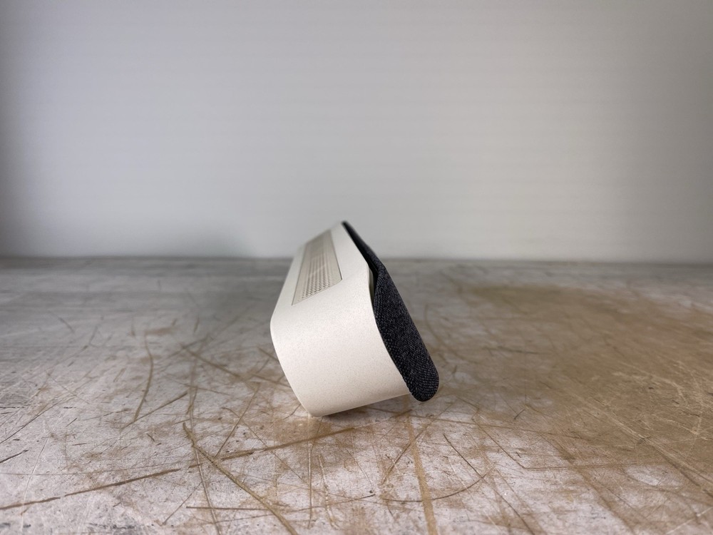 POLY STUDIO X30 ALL-IN-ONE VIDEO BAR W/ TC8 TOUCH CONTROLLER