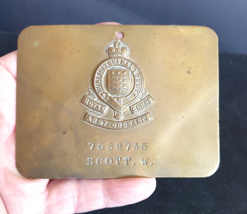 WW2 British Barracks Locker Plate to 7588735 Scott.W Royal Army Ordnance Corps