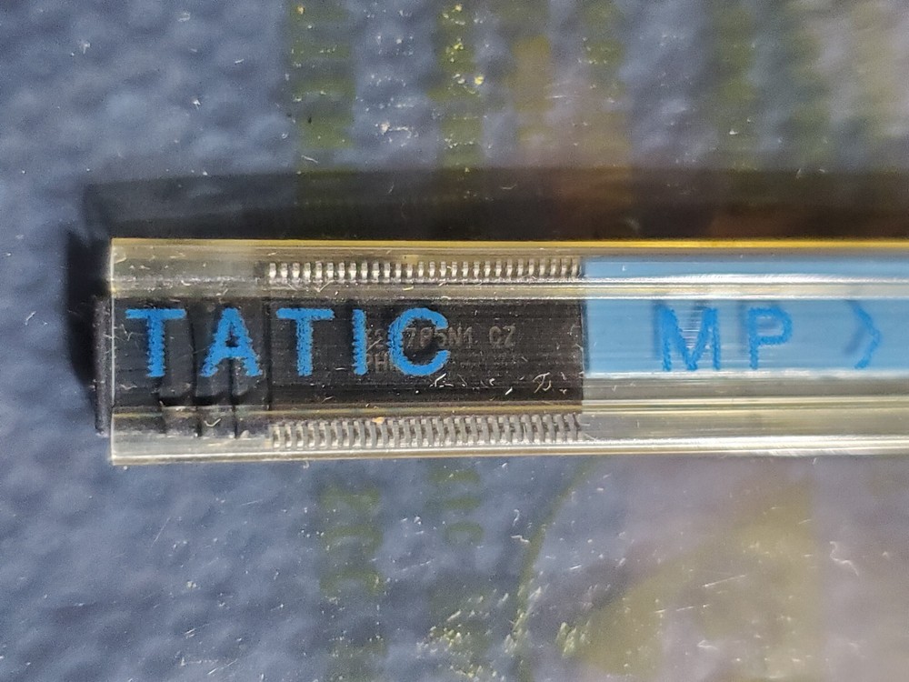 IDT IDT72V82L15PA IC - Asynchronous FIFO