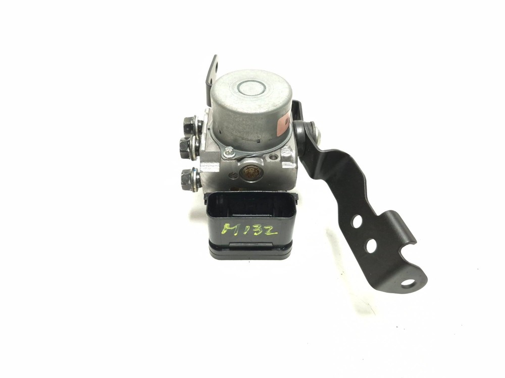 2019 Kawasaki Ninja EX400 ABS Pump Unit Module OEM